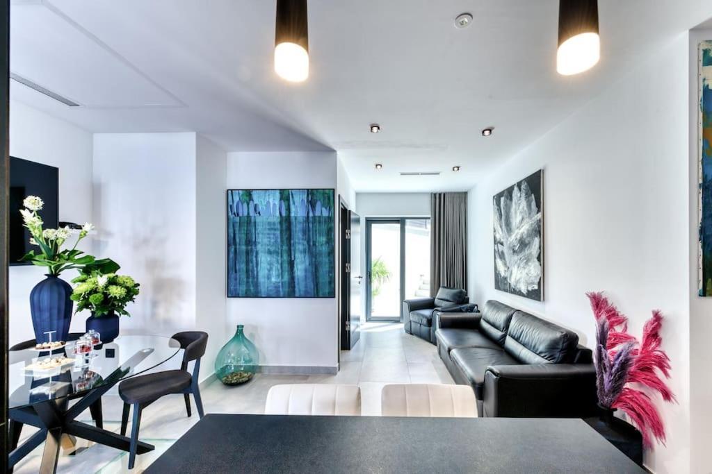 דוברובניק Apartment One B With Heated Private Pool מראה חיצוני תמונה