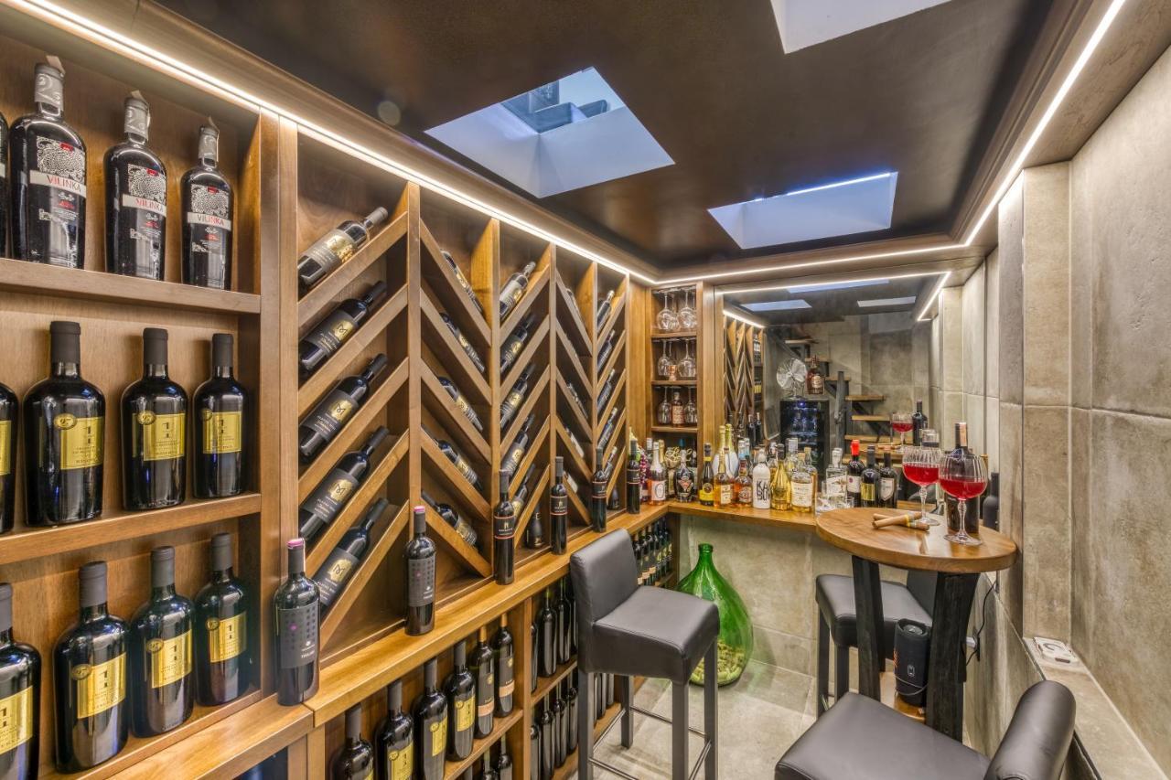 דוברובניק Apartment One B With Heated Private Pool מראה חיצוני תמונה