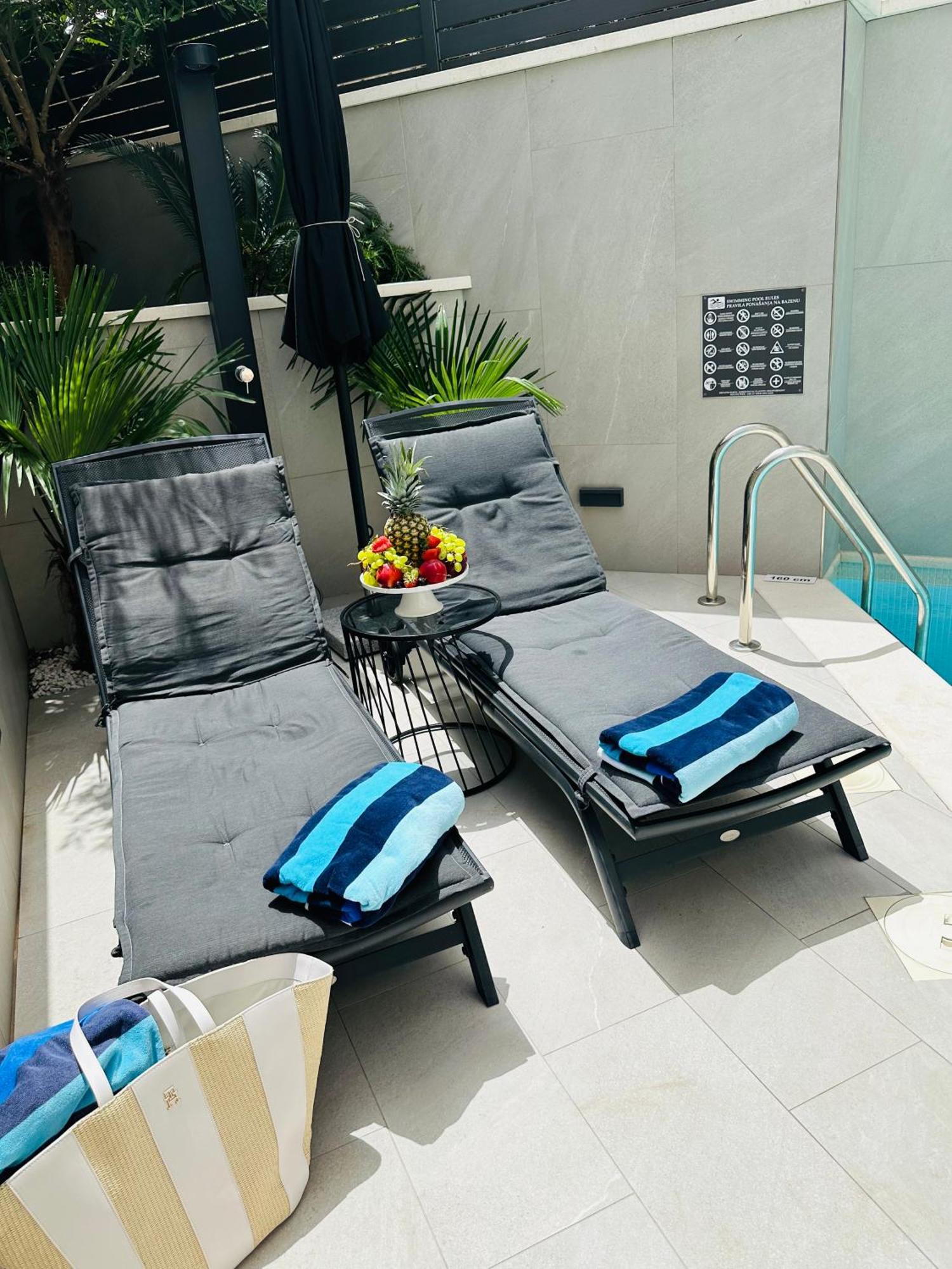 דוברובניק Apartment One B With Heated Private Pool מראה חיצוני תמונה